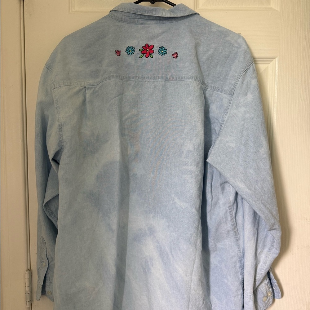 Vintage 90s Disney Winnie the Pooh Embroidered Denim Shirt | Made in Hong Kong - Picture 4 of 4